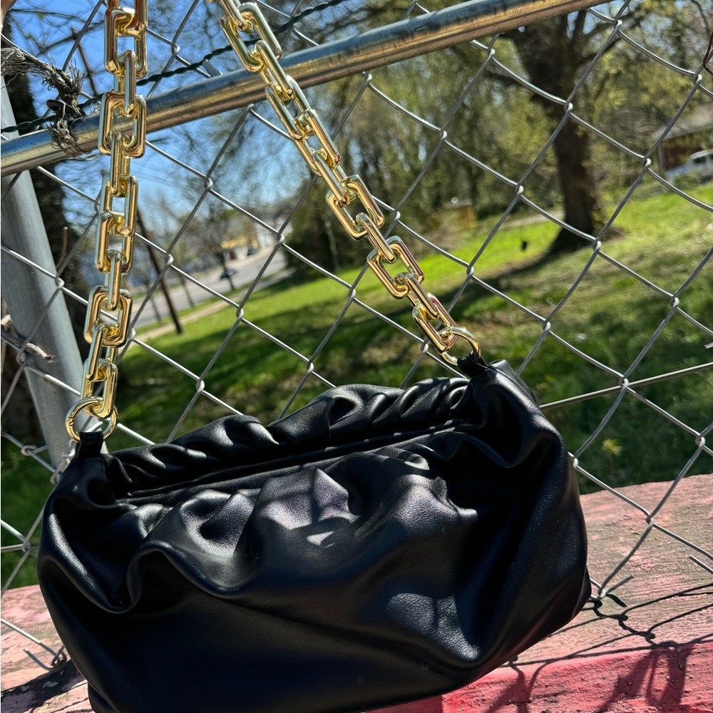 Elegant Black Leather Chain Bag